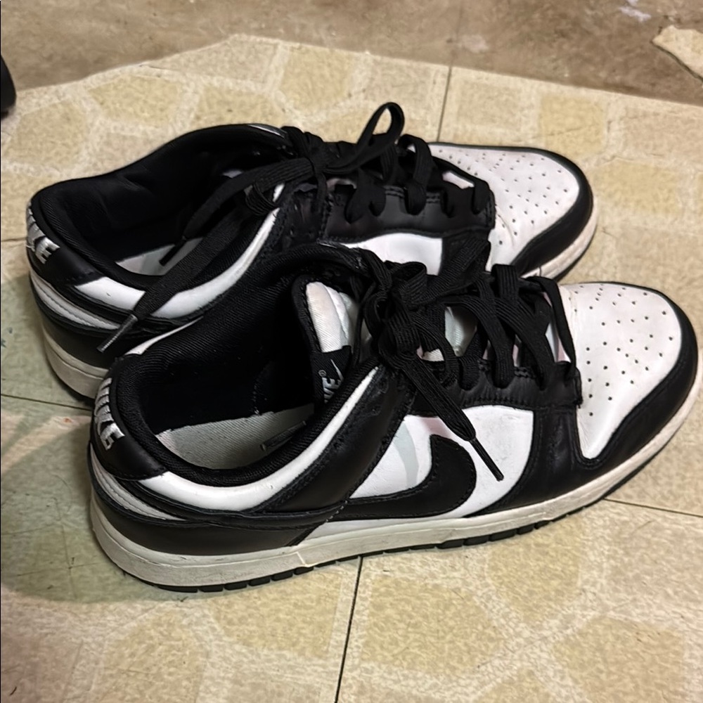 Nike Panda Dunk Low